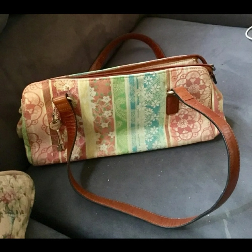 Floral fossil bag